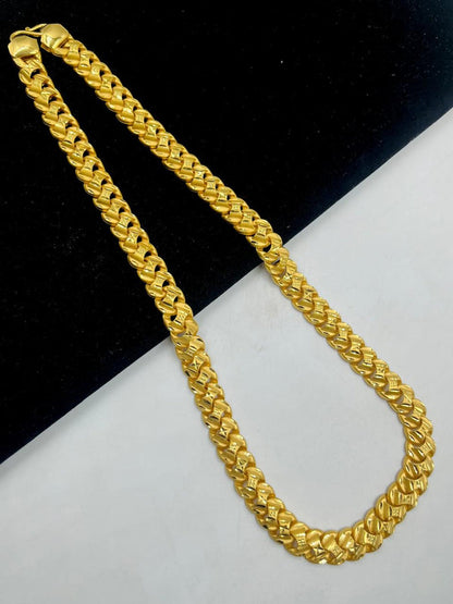 Detailed Gold Coated Chain